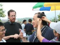 Discussion before filming a horse scene.
